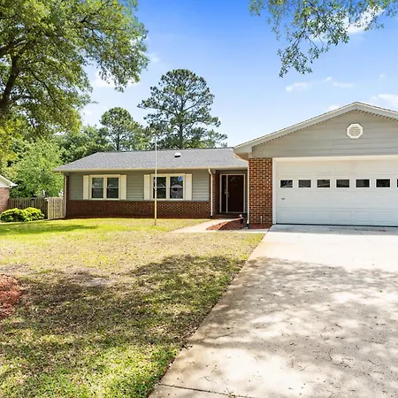 Beach & Downtown Family Fun Wilmington Stay Villa